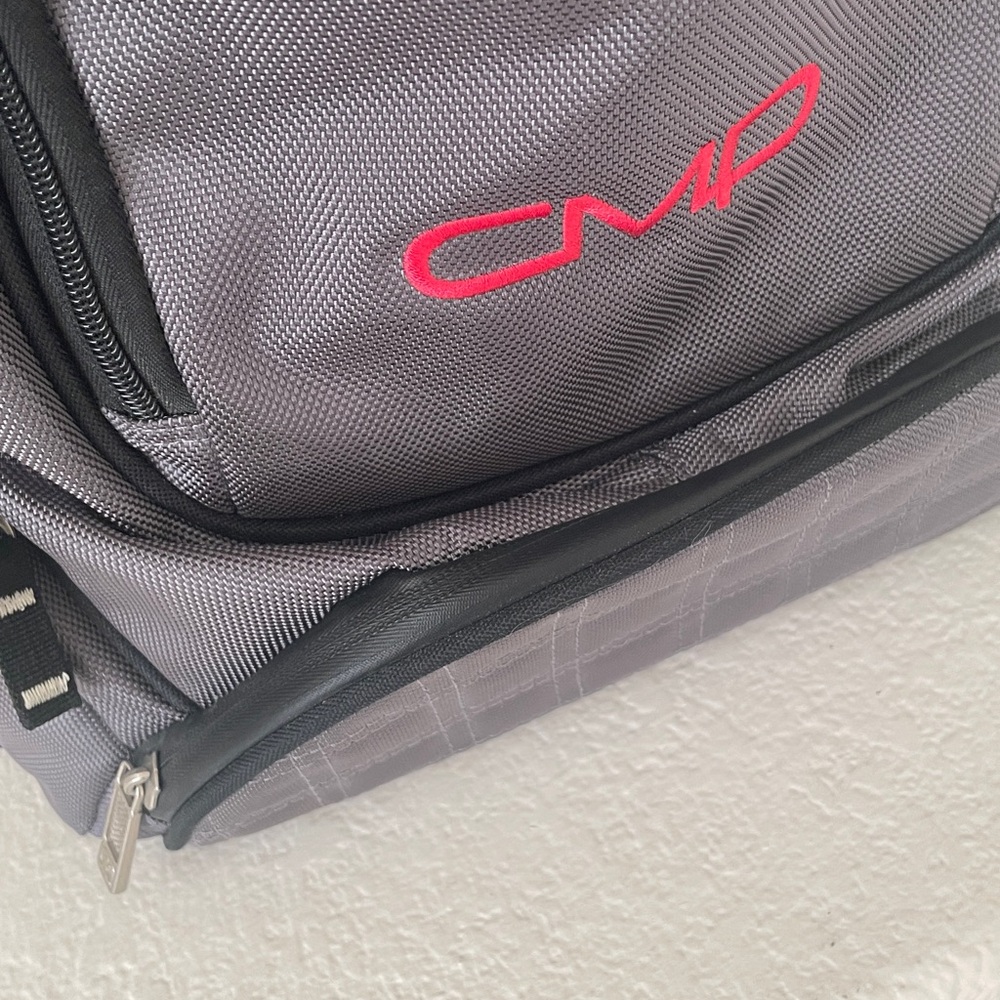 OGIO Charcoal Backpack - Picture 6 of 7